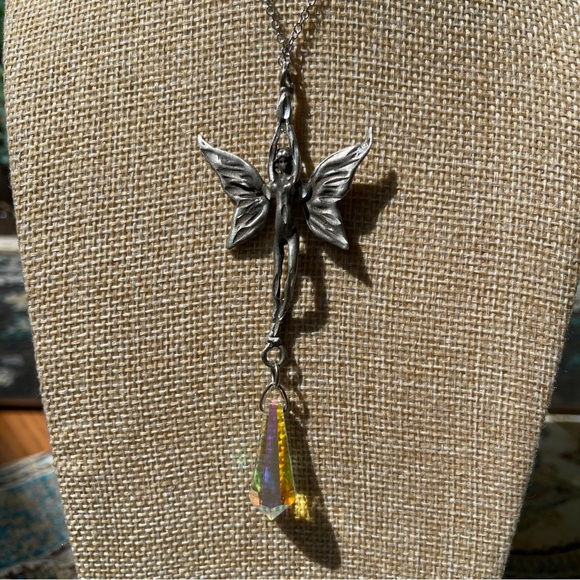 Hand Crafted Pewter Fairy AB Crystal necklace - Picture 4 of 9